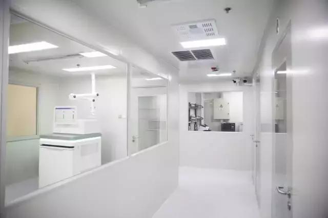 �y��?q��)�����b��